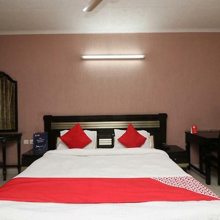 Oyo 24672 Bharat Guest House Delhi  Eksteriør bilde